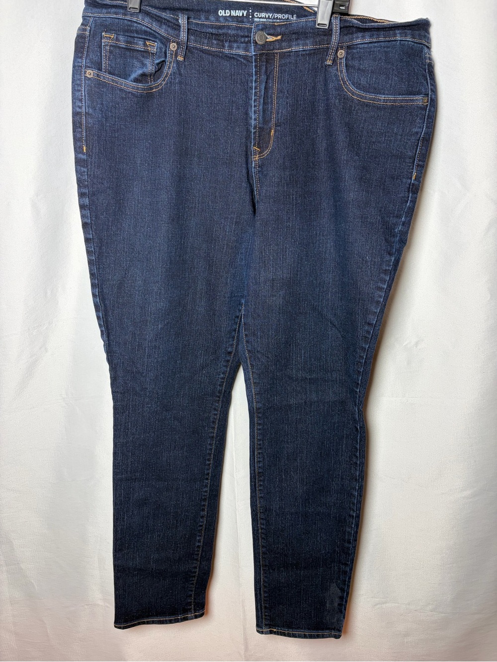 Old Navy Curvy Dark Wash Blue Jeans - Women's
